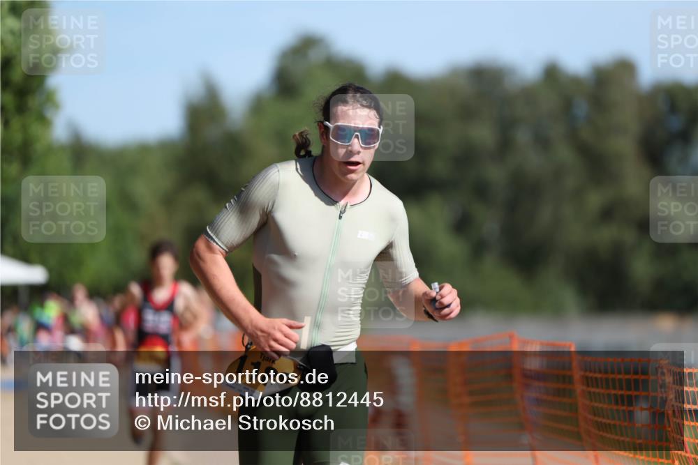 07.09.2025 - 19. Norderstedt Triathlon Michael Strokosch http://msf.ph/oto/8812445 07.09.2025 11:41:52 Laufen 1155, 1183, 1188 meine-sportfotos.de