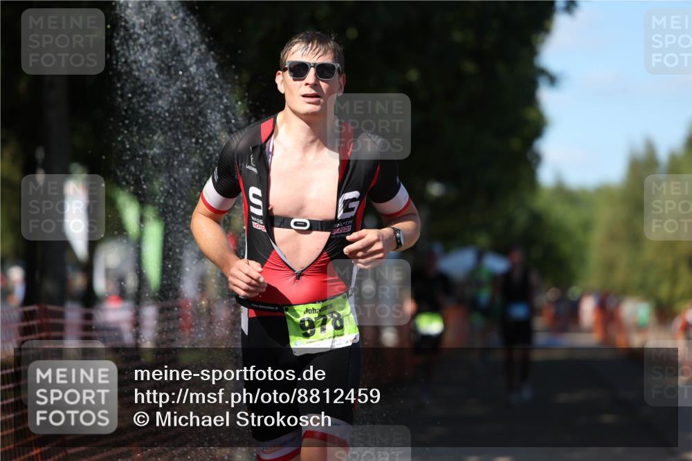 07.09.2025 - 19. Norderstedt Triathlon Michael Strokosch http://msf.ph/oto/8812459 07.09.2025 15:24:02 Laufen 363, 1025, 1406 meine-sportfotos.de