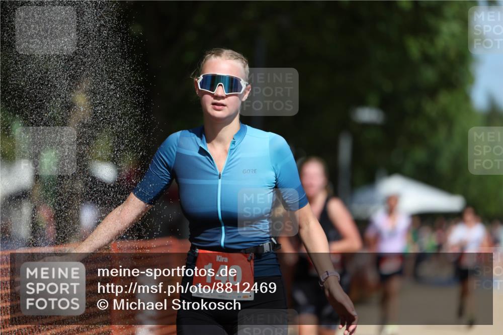 07.09.2025 - 19. Norderstedt Triathlon Michael Strokosch http://msf.ph/oto/8812469 07.09.2025 12:51:03 Laufen 140, 293, 738, 851, 1224 meine-sportfotos.de