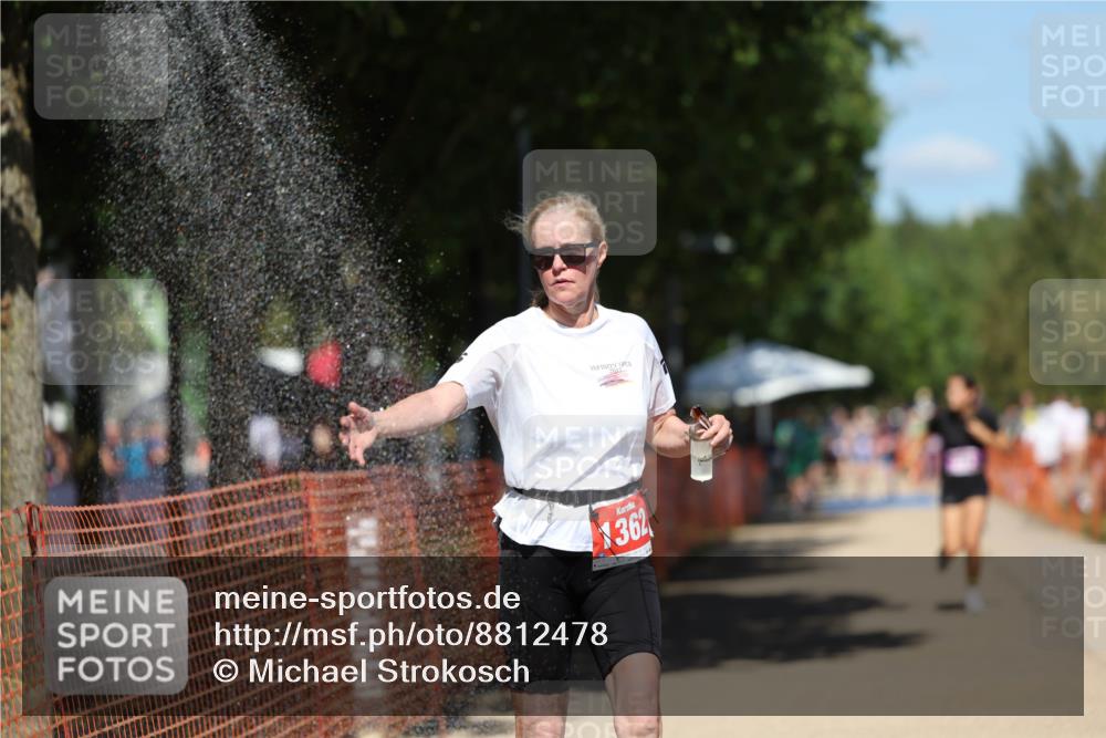 07.09.2025 - 19. Norderstedt Triathlon Michael Strokosch http://msf.ph/oto/8812478 07.09.2025 13:29:39 Laufen 321, 1345, 1362, 1391 meine-sportfotos.de
