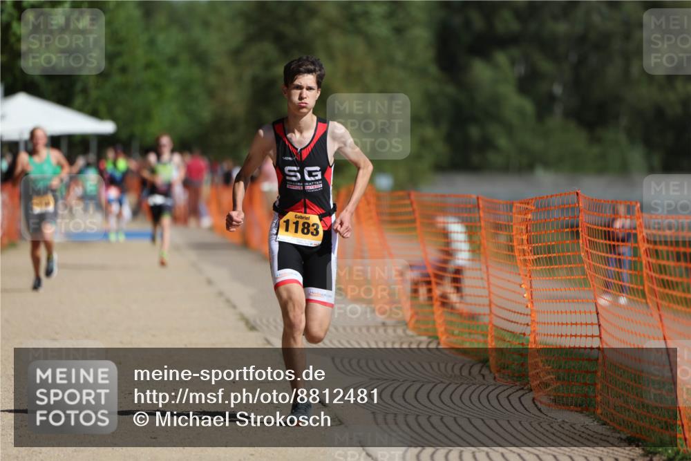 07.09.2025 - 19. Norderstedt Triathlon Michael Strokosch http://msf.ph/oto/8812481 07.09.2025 11:41:54 Laufen 1164, 1183, 1188 meine-sportfotos.de