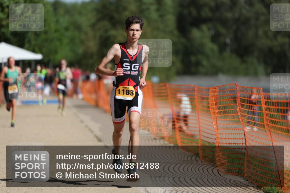 07.09.2025 - 19. Norderstedt Triathlon Michael Strokosch http://msf.ph/oto/8812488 07.09.2025 11:41:54 Laufen 1164, 1183, 1188 meine-sportfotos.de