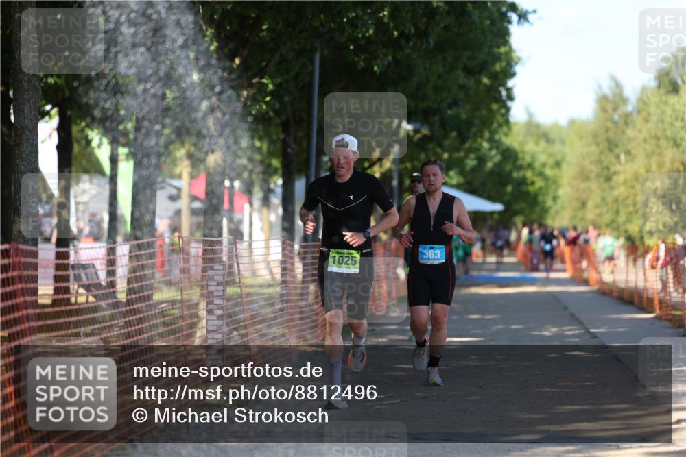 07.09.2025 - 19. Norderstedt Triathlon Michael Strokosch http://msf.ph/oto/8812496 07.09.2025 15:24:05 Laufen 363, 1025, 1406 meine-sportfotos.de