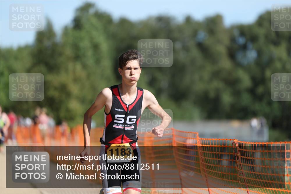 07.09.2025 - 19. Norderstedt Triathlon Michael Strokosch http://msf.ph/oto/8812511 07.09.2025 11:41:55 Laufen 1164, 1183, 1188 meine-sportfotos.de