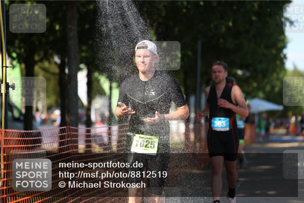 07.09.2025 - 19. Norderstedt Triathlon Michael Strokosch http://msf.ph/oto/8812519 07.09.2025 15:24:08 Laufen 363, 1025, 1406 meine-sportfotos.de