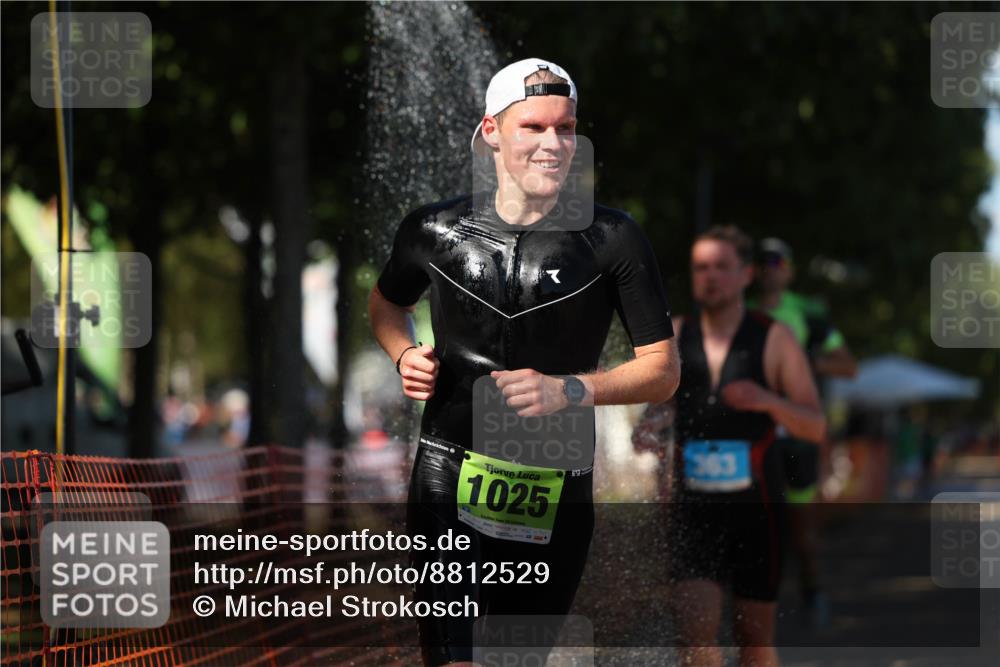 07.09.2025 - 19. Norderstedt Triathlon Michael Strokosch http://msf.ph/oto/8812529 07.09.2025 15:24:08 Laufen 363, 1025, 1406 meine-sportfotos.de