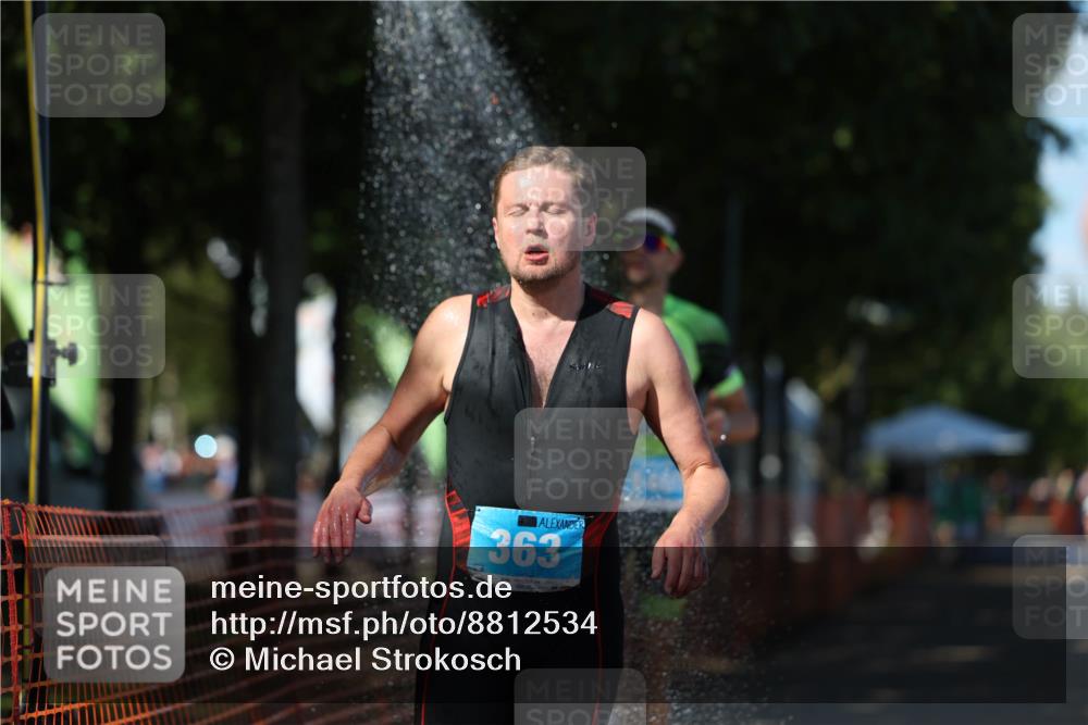 07.09.2025 - 19. Norderstedt Triathlon Michael Strokosch http://msf.ph/oto/8812534 07.09.2025 15:24:10 Laufen 363, 1025 meine-sportfotos.de