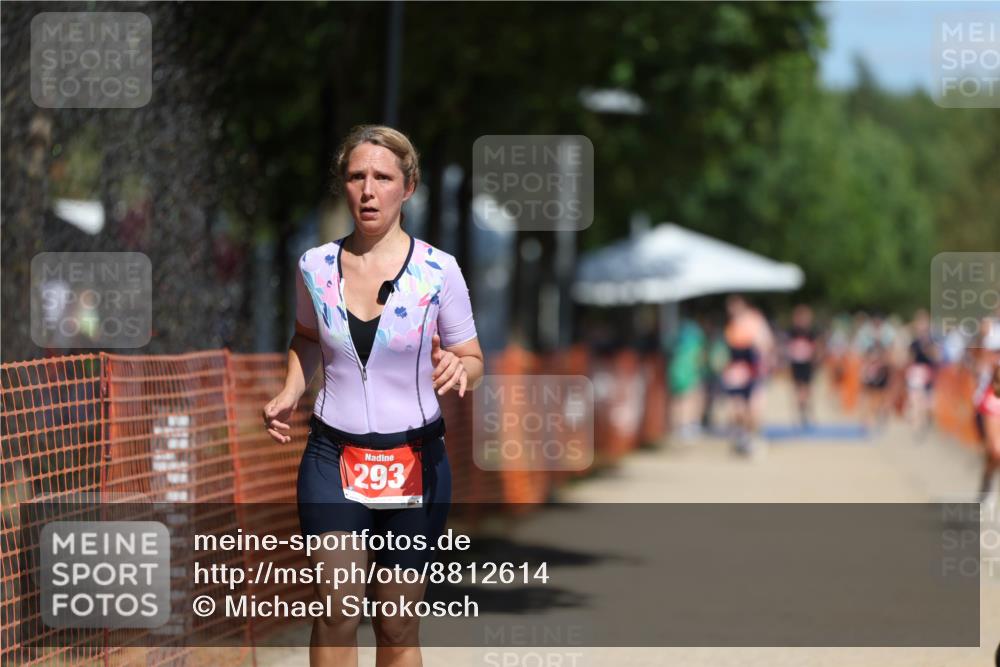07.09.2025 - 19. Norderstedt Triathlon Michael Strokosch http://msf.ph/oto/8812614 07.09.2025 12:51:10 Laufen 293, 724, 738 meine-sportfotos.de