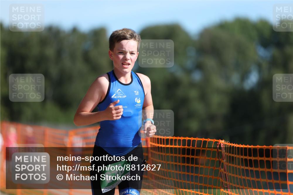 07.09.2025 - 19. Norderstedt Triathlon Michael Strokosch http://msf.ph/oto/8812627 07.09.2025 10:43:30 Laufen 676 meine-sportfotos.de