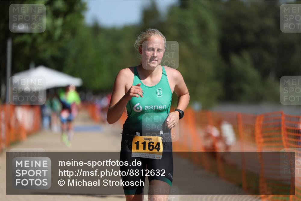 07.09.2025 - 19. Norderstedt Triathlon Michael Strokosch http://msf.ph/oto/8812632 07.09.2025 11:42:02 Laufen 1164, 1180 meine-sportfotos.de