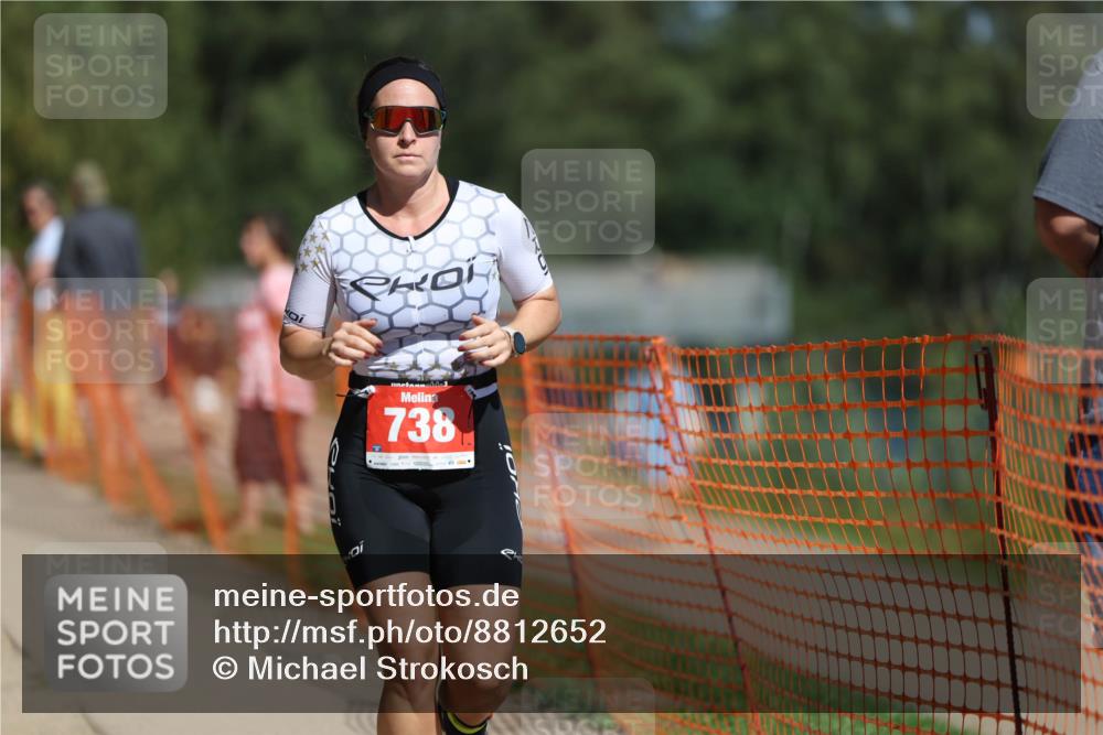 07.09.2025 - 19. Norderstedt Triathlon Michael Strokosch http://msf.ph/oto/8812652 07.09.2025 12:51:11 Laufen 273, 293, 724, 738 meine-sportfotos.de