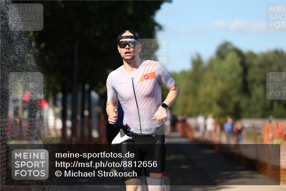 07.09.2025 - 19. Norderstedt Triathlon Michael Strokosch http://msf.ph/oto/8812656 07.09.2025 15:24:43 Laufen  meine-sportfotos.de