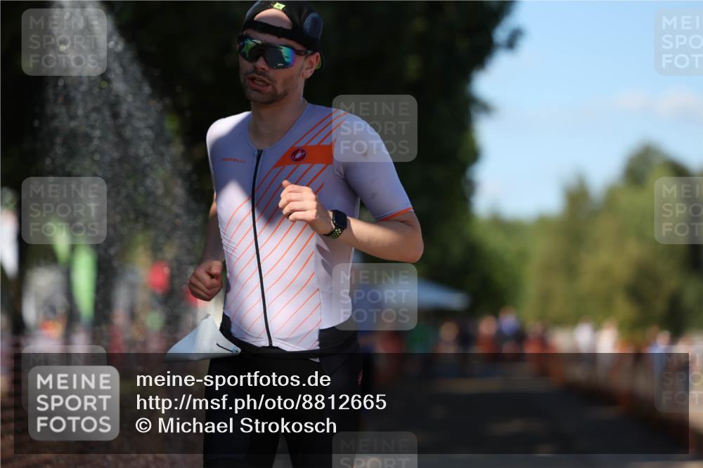 07.09.2025 - 19. Norderstedt Triathlon Michael Strokosch http://msf.ph/oto/8812665 07.09.2025 15:24:43 Laufen  meine-sportfotos.de