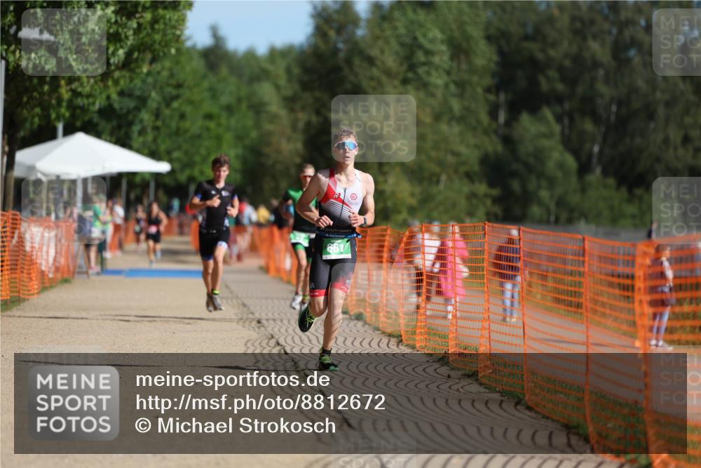 07.09.2025 - 19. Norderstedt Triathlon Michael Strokosch http://msf.ph/oto/8812672 07.09.2025 10:43:35 Laufen 87, 93, 661, 676 meine-sportfotos.de