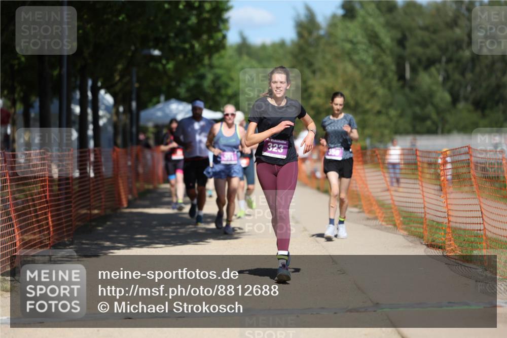 07.09.2025 - 19. Norderstedt Triathlon Michael Strokosch http://msf.ph/oto/8812688 07.09.2025 13:30:02 Laufen 193, 206, 323, 351, 359 meine-sportfotos.de