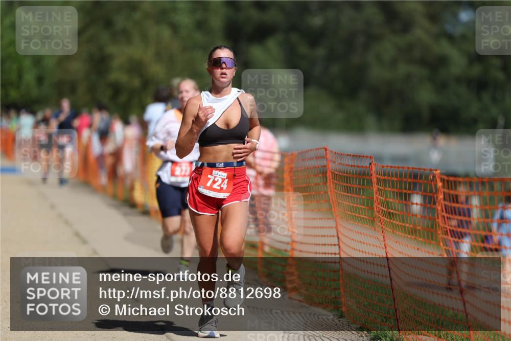 07.09.2025 - 19. Norderstedt Triathlon Michael Strokosch http://msf.ph/oto/8812698 07.09.2025 12:51:15 Laufen 273, 724, 738 meine-sportfotos.de