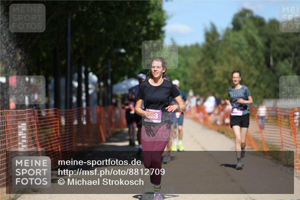 07.09.2025 - 19. Norderstedt Triathlon Michael Strokosch http://msf.ph/oto/8812709 07.09.2025 13:30:03 Laufen 193, 206, 323, 351, 354, 359 meine-sportfotos.de