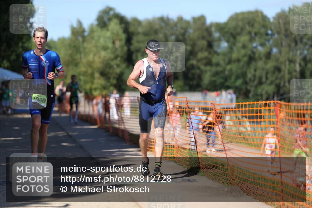 07.09.2025 - 19. Norderstedt Triathlon Michael Strokosch http://msf.ph/oto/8812728 07.09.2025 15:24:59 Laufen 963, 1506 meine-sportfotos.de