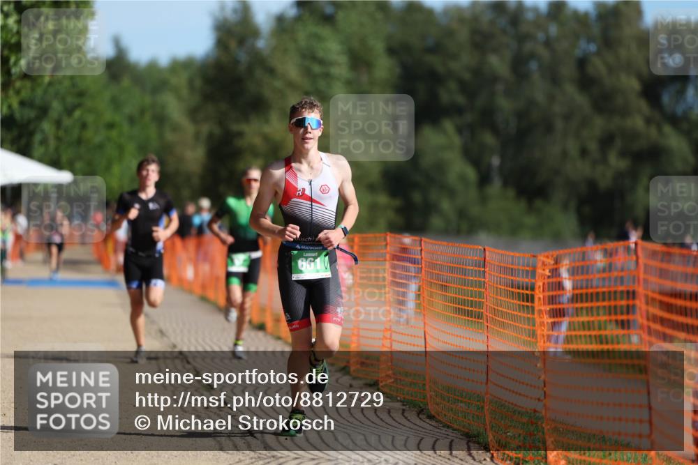 07.09.2025 - 19. Norderstedt Triathlon Michael Strokosch http://msf.ph/oto/8812729 07.09.2025 10:43:37 Laufen 87, 93, 661 meine-sportfotos.de