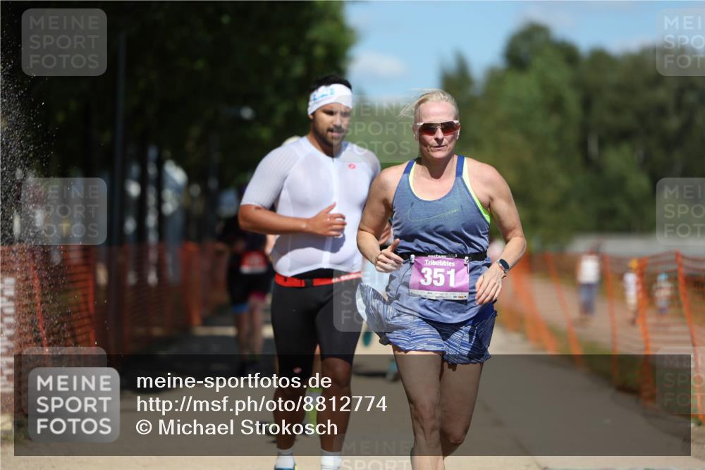 07.09.2025 - 19. Norderstedt Triathlon Michael Strokosch http://msf.ph/oto/8812774 07.09.2025 13:30:07 Laufen 137, 193, 206, 323, 351, 354, 359 meine-sportfotos.de