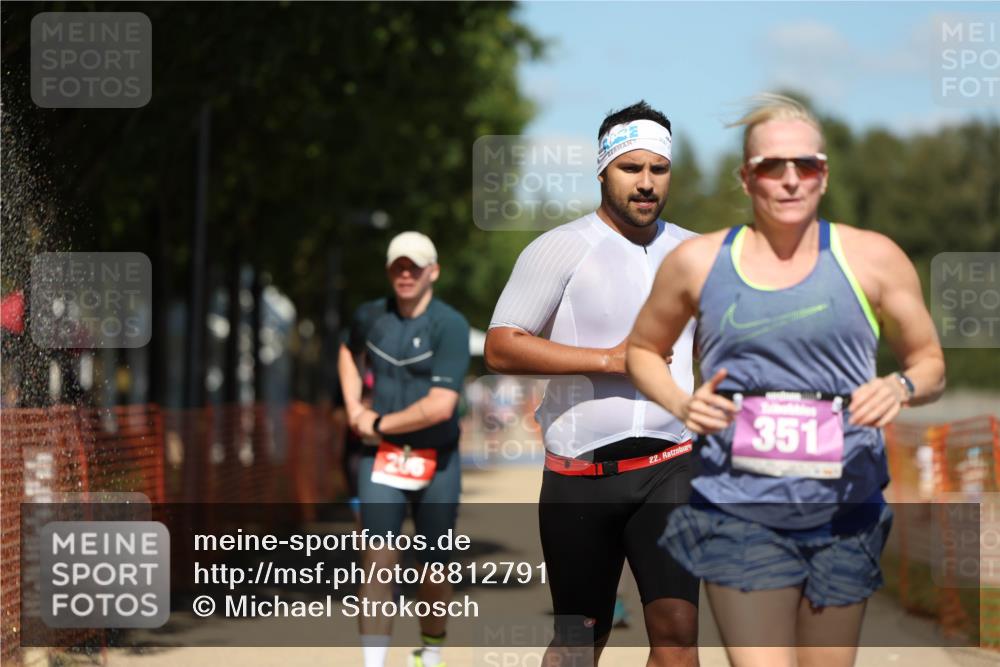 07.09.2025 - 19. Norderstedt Triathlon Michael Strokosch http://msf.ph/oto/8812791 07.09.2025 13:30:08 Laufen 137, 193, 206, 323, 351, 354, 359 meine-sportfotos.de