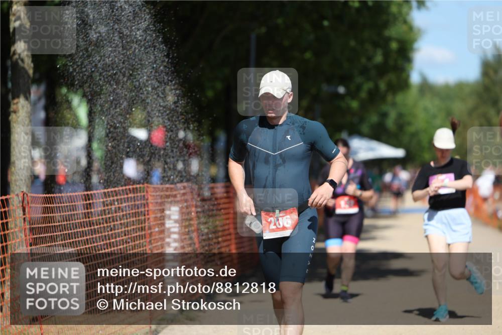 07.09.2025 - 19. Norderstedt Triathlon Michael Strokosch http://msf.ph/oto/8812818 07.09.2025 13:30:09 Laufen 137, 193, 206, 351, 354, 359 meine-sportfotos.de