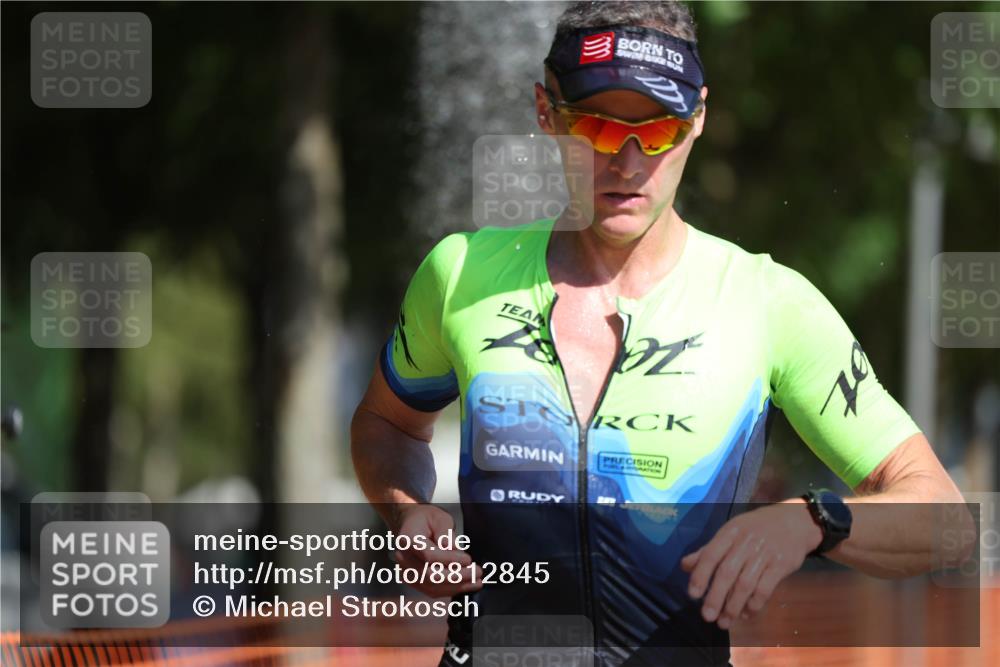 07.09.2025 - 19. Norderstedt Triathlon Michael Strokosch http://msf.ph/oto/8812845 07.09.2025 11:42:12 Laufen 200, 1314 meine-sportfotos.de