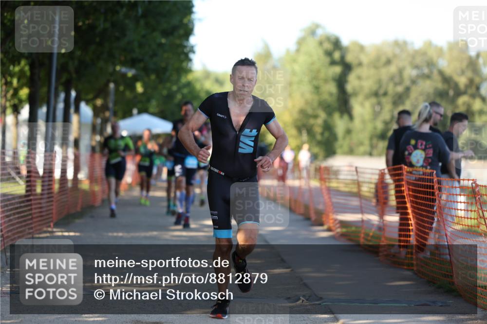 07.09.2025 - 19. Norderstedt Triathlon Michael Strokosch http://msf.ph/oto/8812879 07.09.2025 16:22:29 Laufen 1053, 1455, 1460, 1482, 1602, 1619, 1621 meine-sportfotos.de