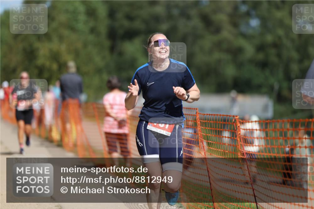 07.09.2025 - 19. Norderstedt Triathlon Michael Strokosch http://msf.ph/oto/8812949 07.09.2025 12:51:30 Laufen 162, 163, 239, 761, 1331 meine-sportfotos.de