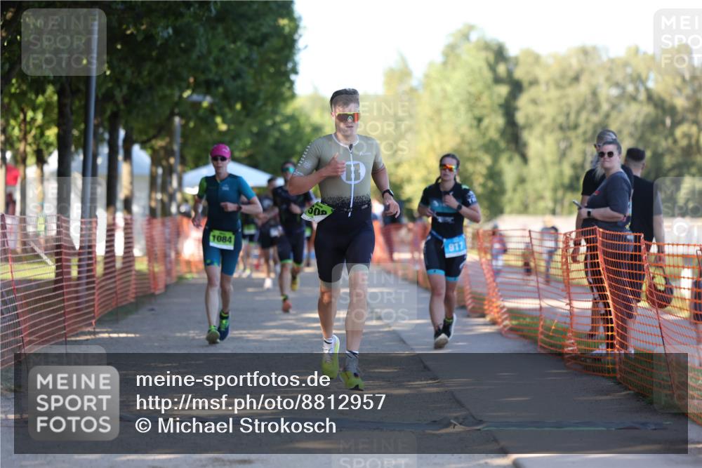 07.09.2025 - 19. Norderstedt Triathlon Michael Strokosch http://msf.ph/oto/8812957 07.09.2025 16:22:44 Laufen 508, 539, 917, 1084 meine-sportfotos.de
