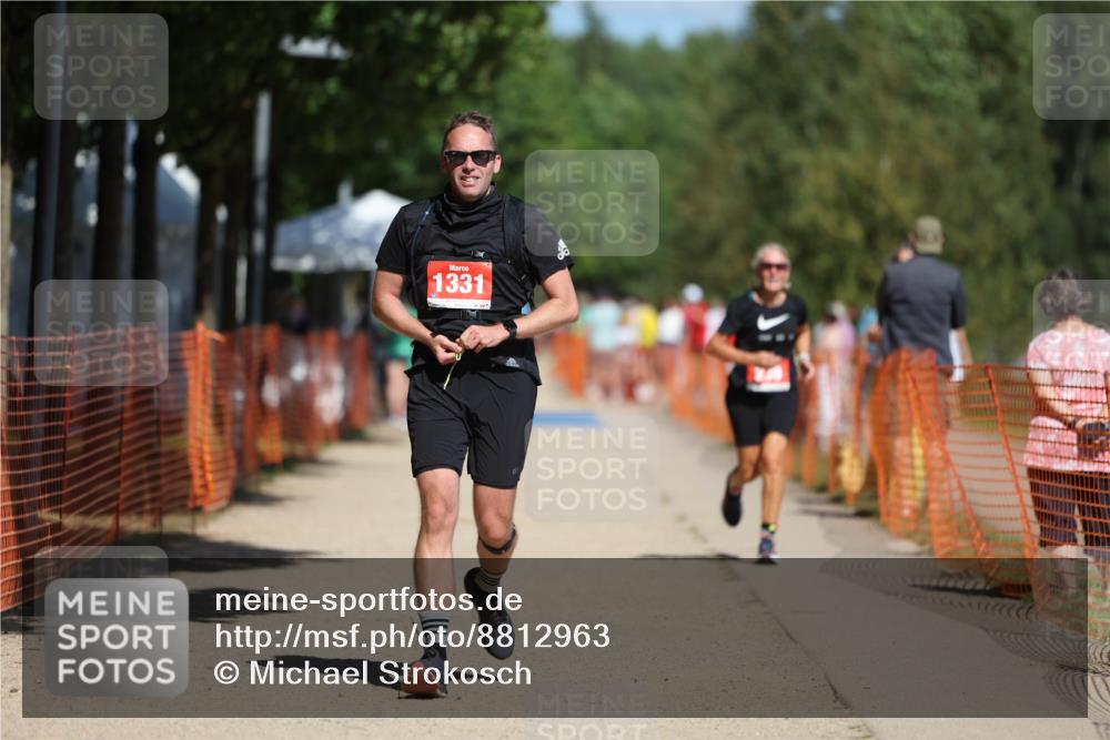 07.09.2025 - 19. Norderstedt Triathlon Michael Strokosch http://msf.ph/oto/8812963 07.09.2025 12:51:31 Laufen 239, 761, 1331 meine-sportfotos.de