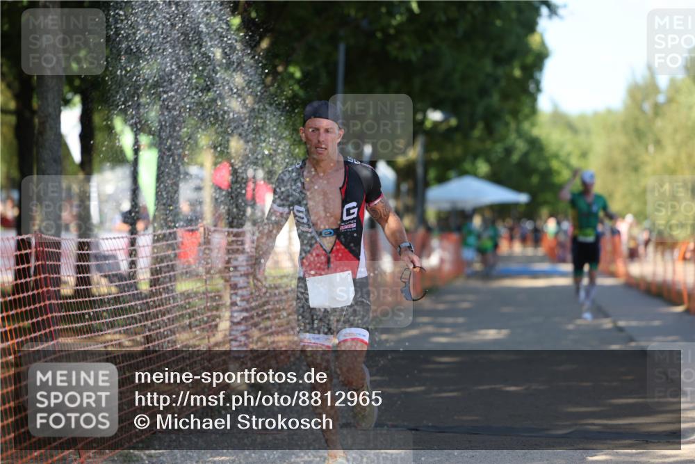 07.09.2025 - 19. Norderstedt Triathlon Michael Strokosch http://msf.ph/oto/8812965 07.09.2025 15:25:57 Laufen 1502 meine-sportfotos.de
