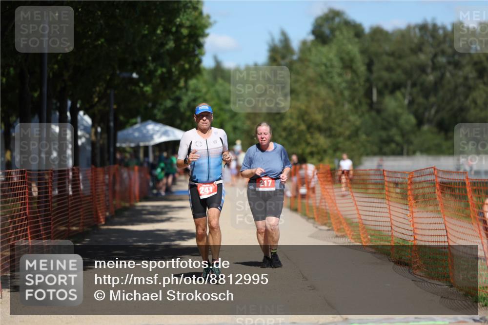 07.09.2025 - 19. Norderstedt Triathlon Michael Strokosch http://msf.ph/oto/8812995 07.09.2025 13:30:29 Laufen 217, 241, 320 meine-sportfotos.de
