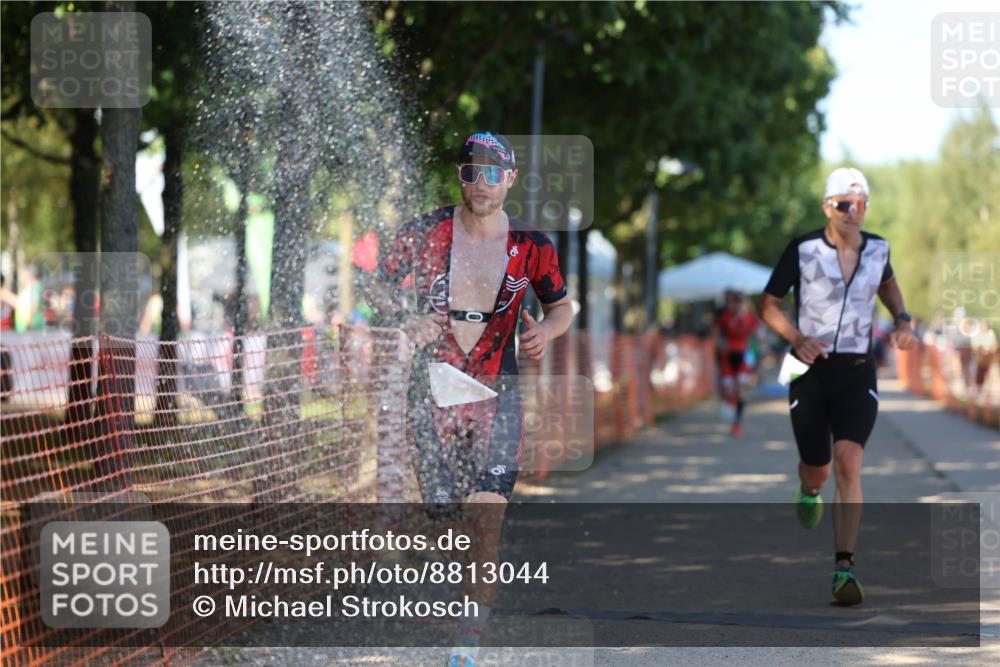 07.09.2025 - 19. Norderstedt Triathlon Michael Strokosch http://msf.ph/oto/8813044 07.09.2025 15:26:30 Laufen  meine-sportfotos.de