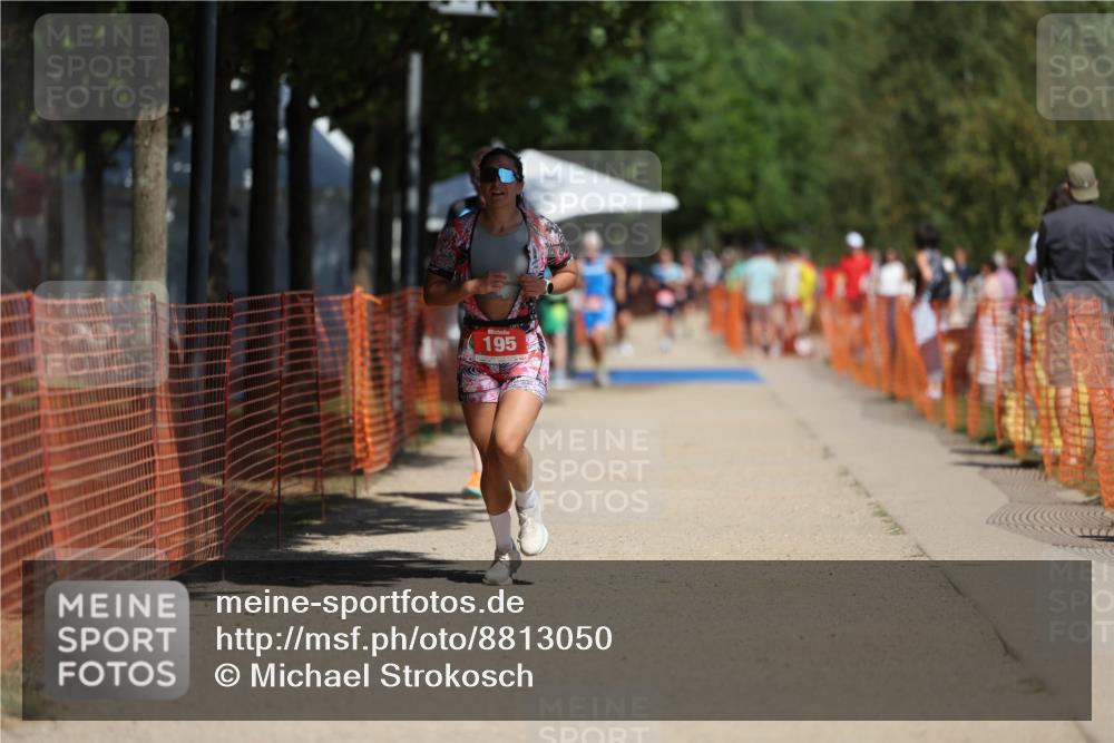 07.09.2025 - 19. Norderstedt Triathlon Michael Strokosch http://msf.ph/oto/8813050 07.09.2025 12:51:42 Laufen 195, 730 meine-sportfotos.de