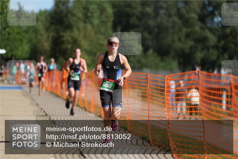 07.09.2025 - 19. Norderstedt Triathlon Michael Strokosch http://msf.ph/oto/8813052 07.09.2025 10:44:00 Laufen 109, 118, 680, 1135 meine-sportfotos.de