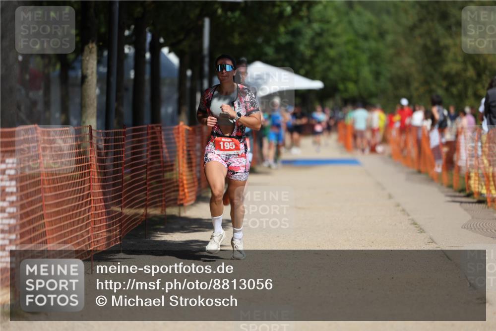 07.09.2025 - 19. Norderstedt Triathlon Michael Strokosch http://msf.ph/oto/8813056 07.09.2025 12:51:43 Laufen 195, 730 meine-sportfotos.de