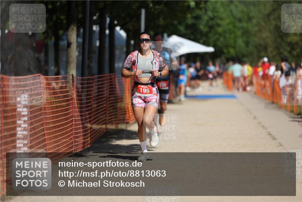 07.09.2025 - 19. Norderstedt Triathlon Michael Strokosch http://msf.ph/oto/8813063 07.09.2025 12:51:43 Laufen 195, 730 meine-sportfotos.de
