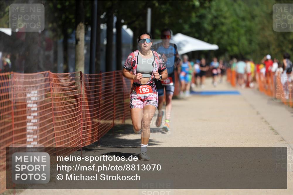 07.09.2025 - 19. Norderstedt Triathlon Michael Strokosch http://msf.ph/oto/8813070 07.09.2025 12:51:43 Laufen 195, 730 meine-sportfotos.de