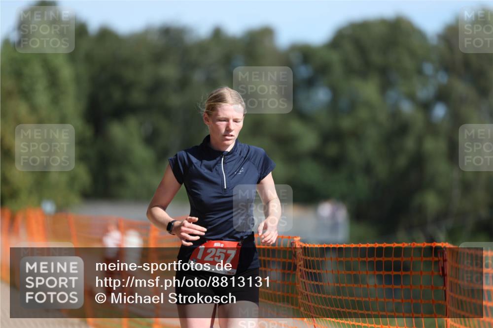 07.09.2025 - 19. Norderstedt Triathlon Michael Strokosch http://msf.ph/oto/8813131 07.09.2025 11:42:26 Laufen 1257 meine-sportfotos.de