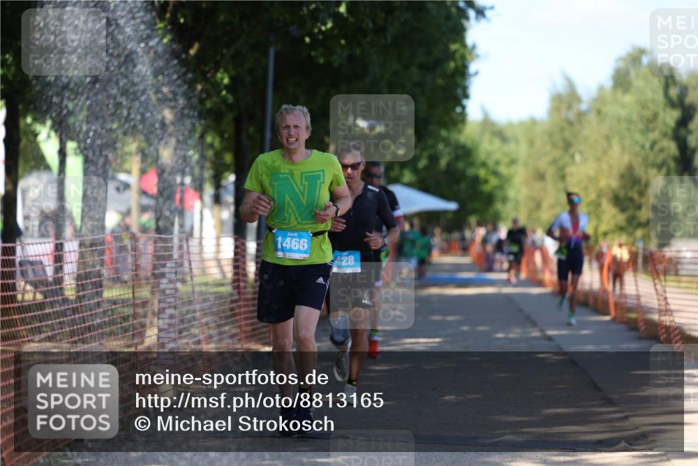07.09.2025 - 19. Norderstedt Triathlon Michael Strokosch http://msf.ph/oto/8813165 07.09.2025 15:26:42 Laufen 428, 475, 986, 1404, 1466 meine-sportfotos.de