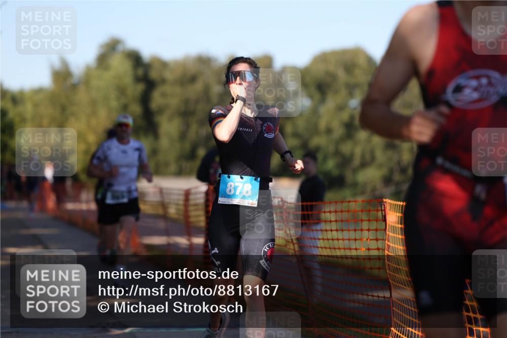 07.09.2025 - 19. Norderstedt Triathlon Michael Strokosch http://msf.ph/oto/8813167 07.09.2025 16:23:19 Laufen 362, 518, 537, 538, 543, 878, 943, 1046, 1588 meine-sportfotos.de
