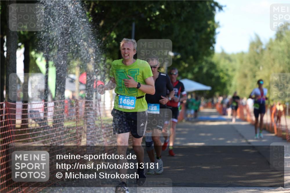 07.09.2025 - 19. Norderstedt Triathlon Michael Strokosch http://msf.ph/oto/8813181 07.09.2025 15:26:43 Laufen 428, 475, 986, 1404, 1466 meine-sportfotos.de
