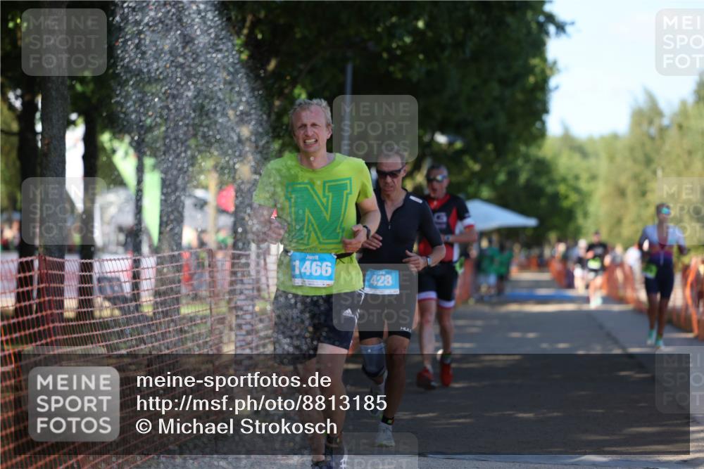 07.09.2025 - 19. Norderstedt Triathlon Michael Strokosch http://msf.ph/oto/8813185 07.09.2025 15:26:43 Laufen 428, 475, 986, 1404, 1466 meine-sportfotos.de