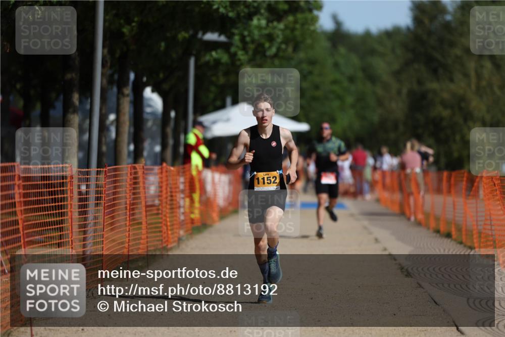 07.09.2025 - 19. Norderstedt Triathlon Michael Strokosch http://msf.ph/oto/8813192 07.09.2025 11:42:33 Laufen 1152 meine-sportfotos.de