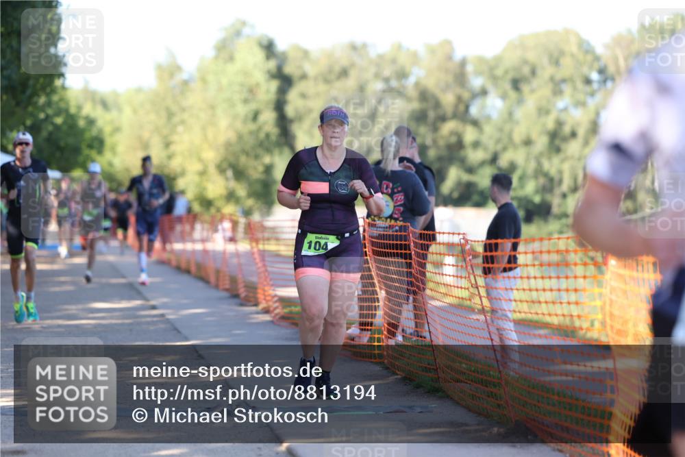 07.09.2025 - 19. Norderstedt Triathlon Michael Strokosch http://msf.ph/oto/8813194 07.09.2025 16:23:22 Laufen 362, 537, 538, 543, 878, 943, 1046, 1433, 1561 meine-sportfotos.de