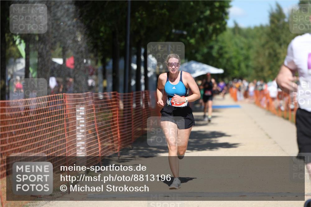 07.09.2025 - 19. Norderstedt Triathlon Michael Strokosch http://msf.ph/oto/8813196 07.09.2025 13:30:51 Laufen 344, 1299, 1385 meine-sportfotos.de