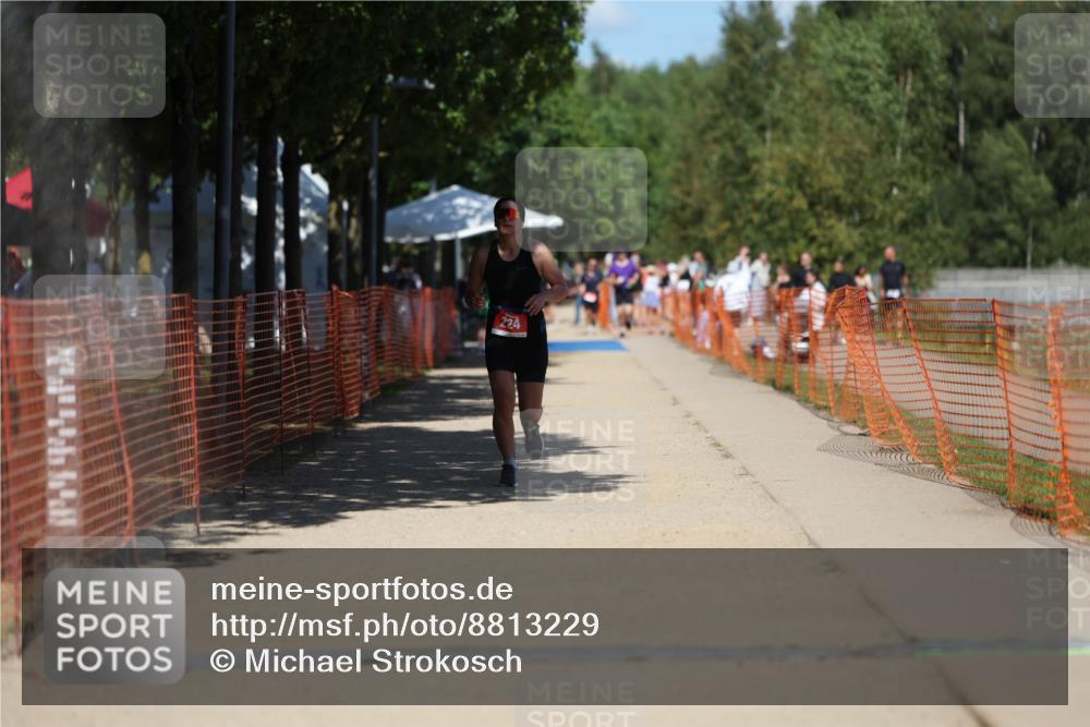 07.09.2025 - 19. Norderstedt Triathlon Michael Strokosch http://msf.ph/oto/8813229 07.09.2025 13:30:57 Laufen 224 meine-sportfotos.de