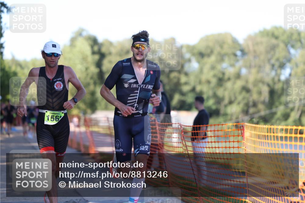 07.09.2025 - 19. Norderstedt Triathlon Michael Strokosch http://msf.ph/oto/8813246 07.09.2025 16:23:28 Laufen 494, 531, 538, 1433, 1561 meine-sportfotos.de