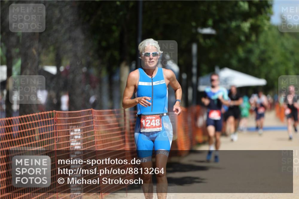 07.09.2025 - 19. Norderstedt Triathlon Michael Strokosch http://msf.ph/oto/8813264 07.09.2025 12:52:02 Laufen 856, 1248 meine-sportfotos.de